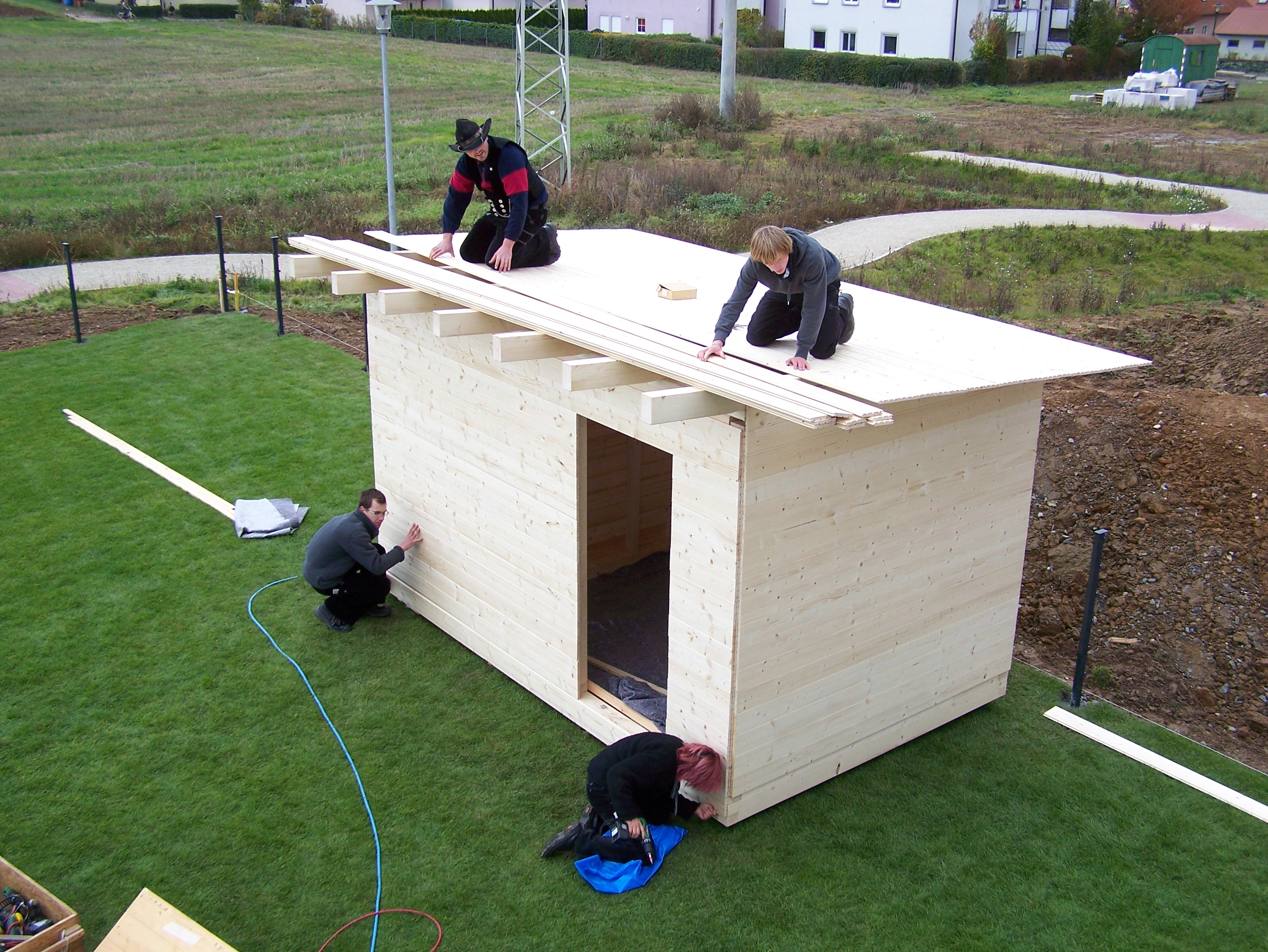 Bauhelferin, Bauhelfer gesucht