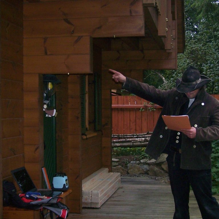 An diesem Blockhaus soll ein Vorbau hin